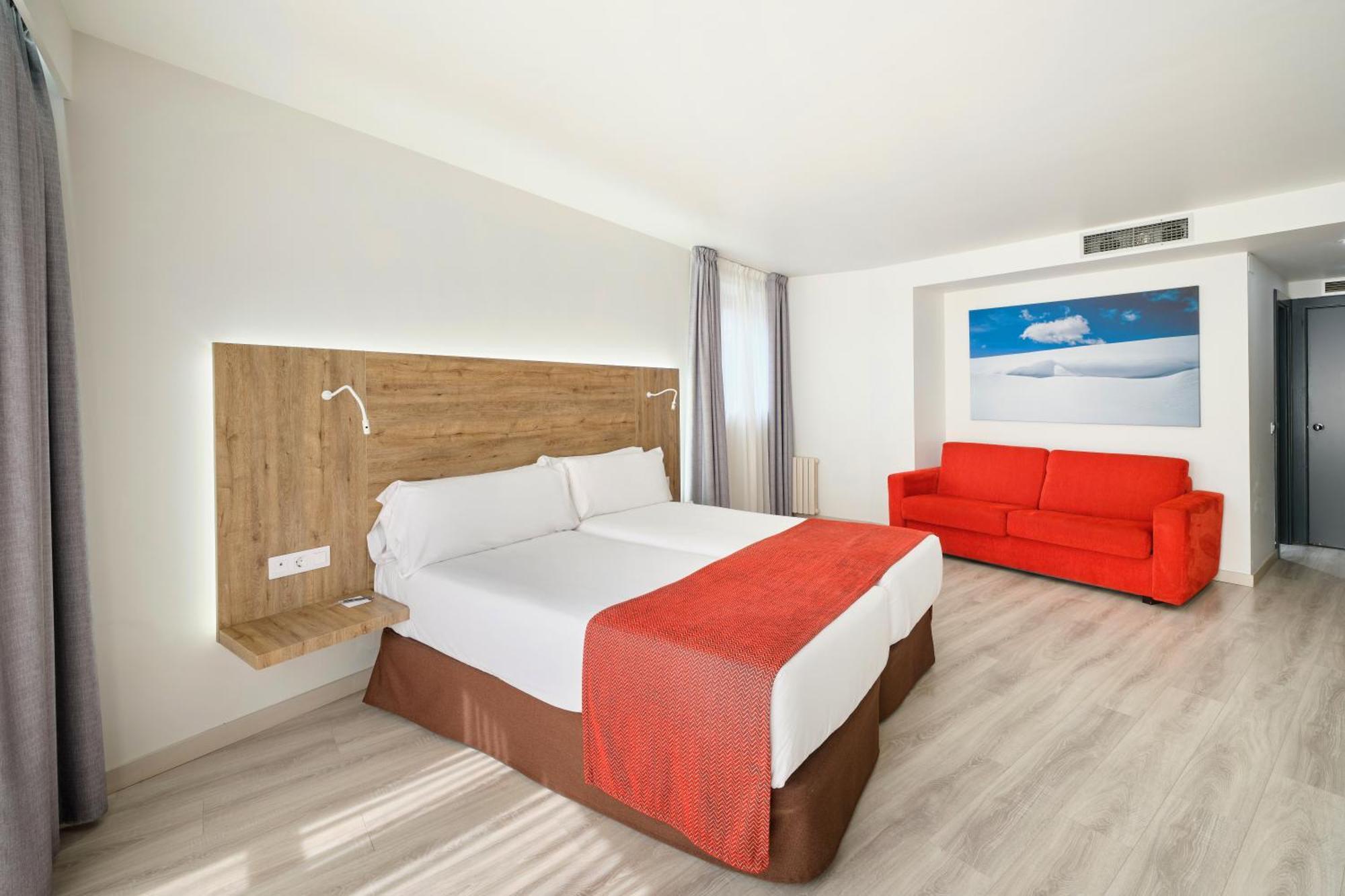 Hotel Exe Prisma Andorra la Vieja Exterior foto