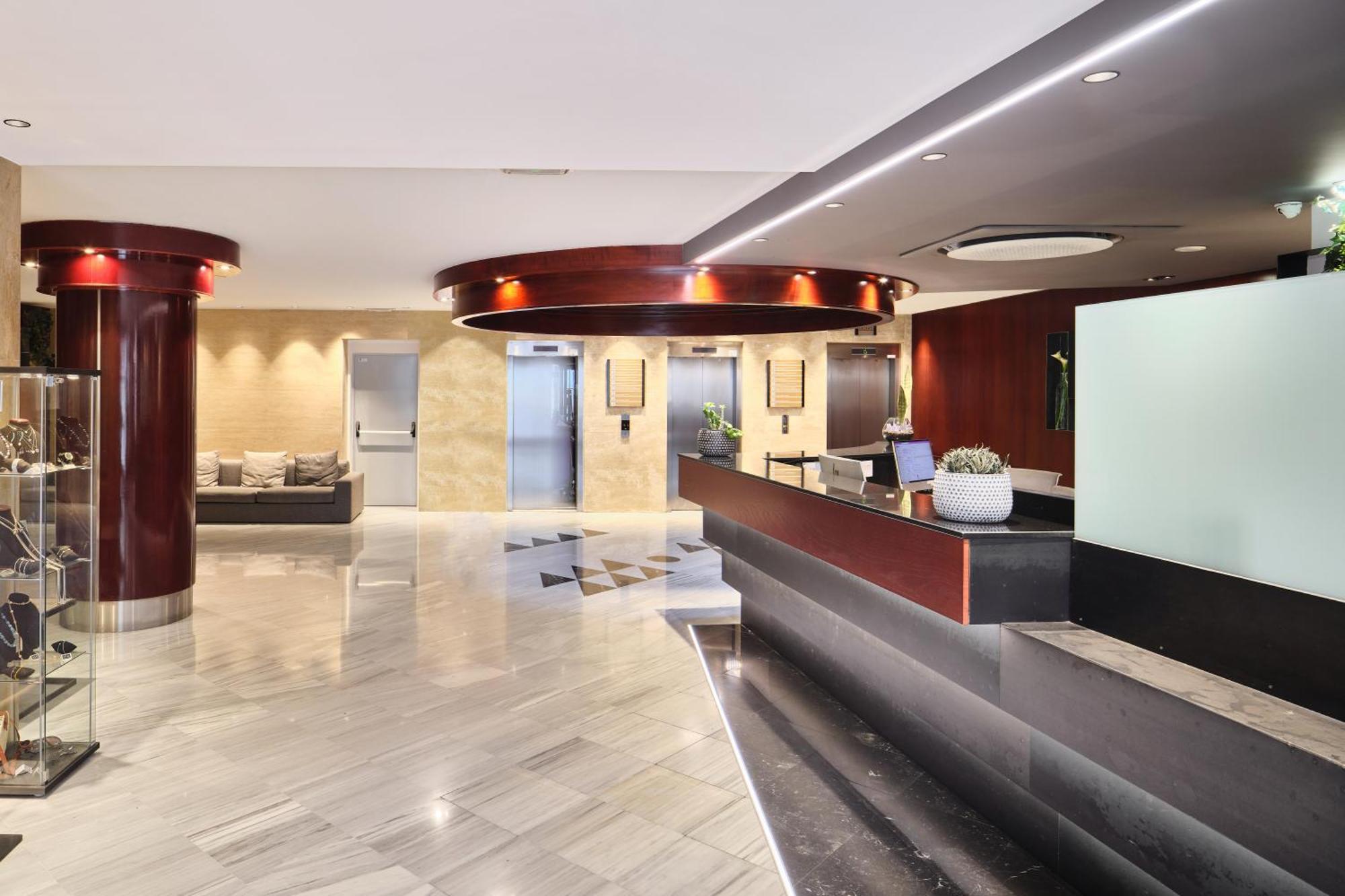 Hotel Exe Prisma Andorra la Vieja Exterior foto